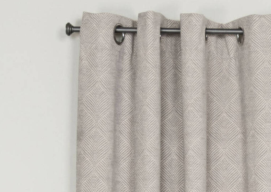 Larson Panel 96 Grey/White
