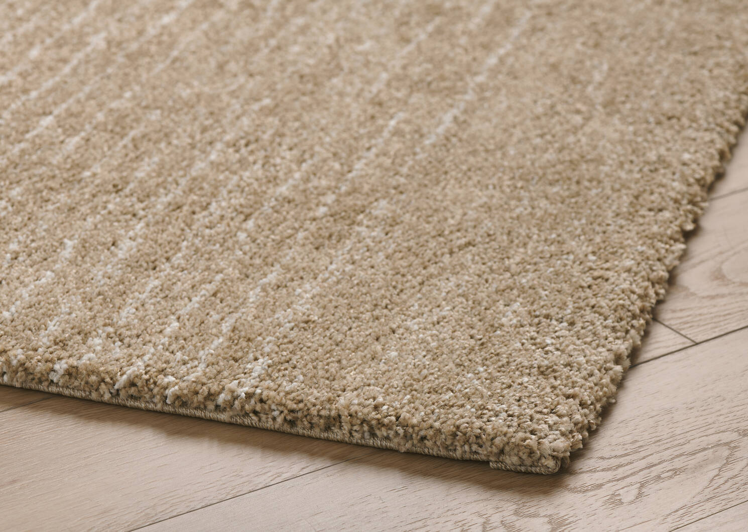 Anola Rug 94x133 Caramel