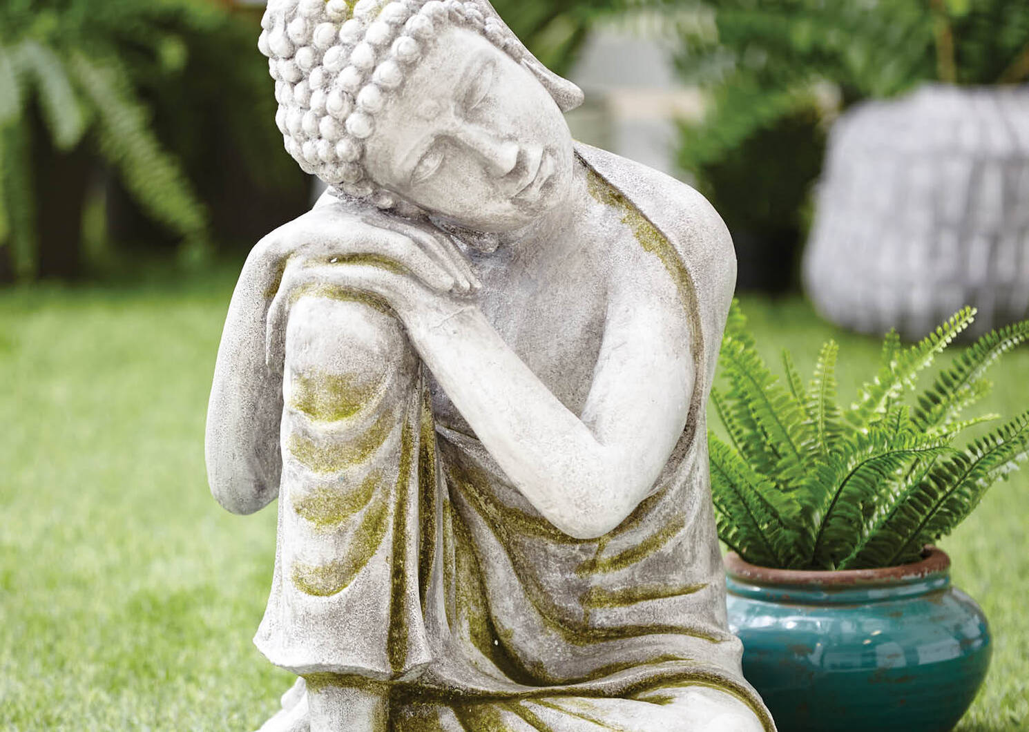 Bouddha de jardin Tranquil naturel