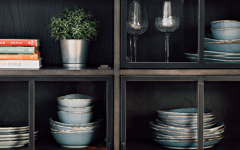 7. Crofton Glazed 16pc Dish Set – Blue 