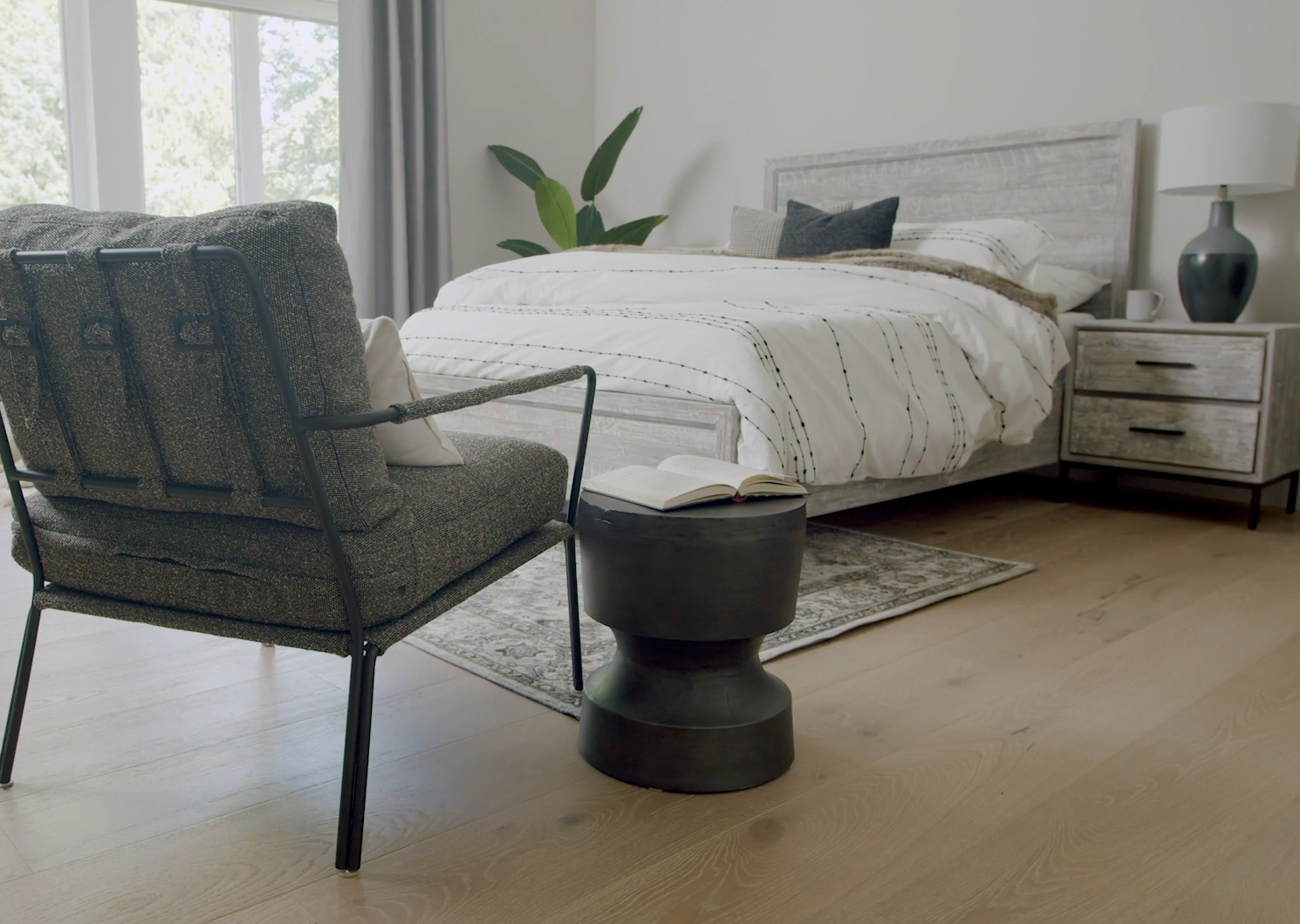 Laredo Accent Table -Graphite